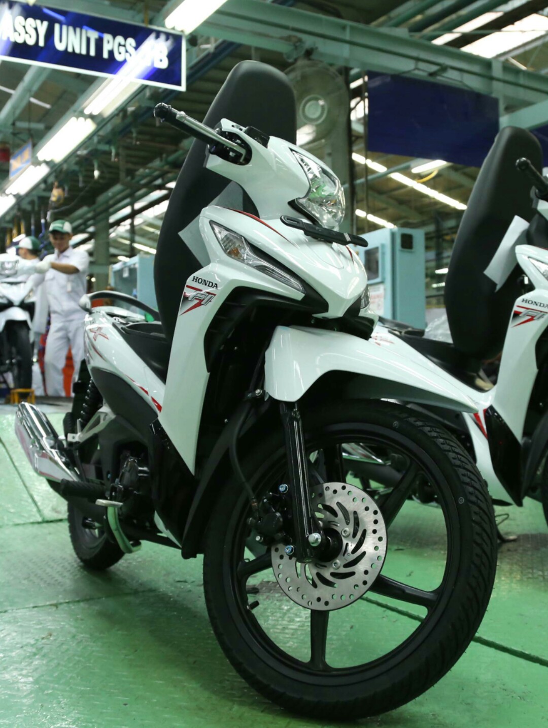 Warna Baru New Honda Revo X Dan Fit 110cc 2018 Simak Harga Dan
