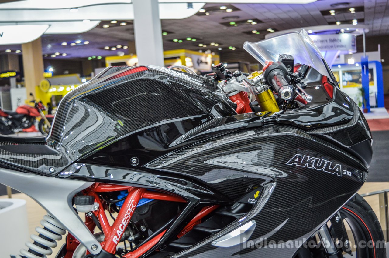 TVS-Akula-310-fuel-tank