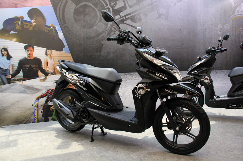 tampak samping Honda BeaT Street