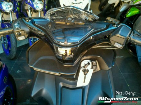 Yamaha-Aerox-155-VVA