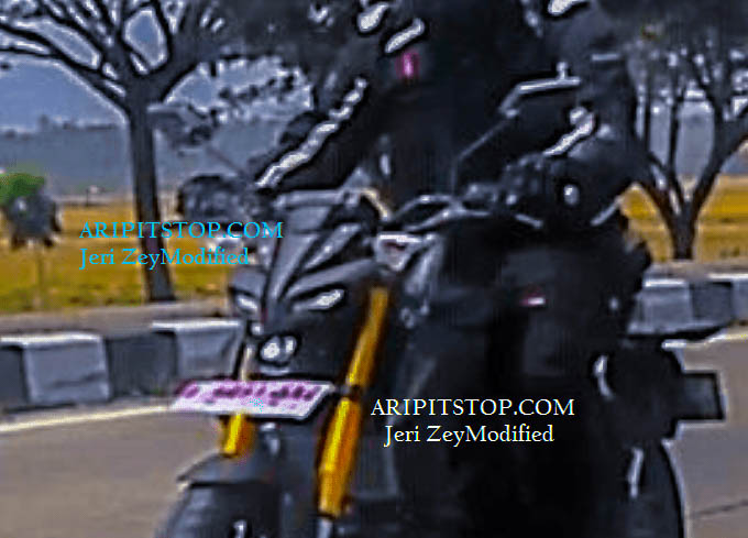 Spyshots Yamaha Xabre