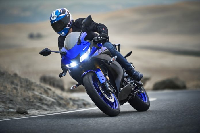 Headlamp Yamaha R125 2018