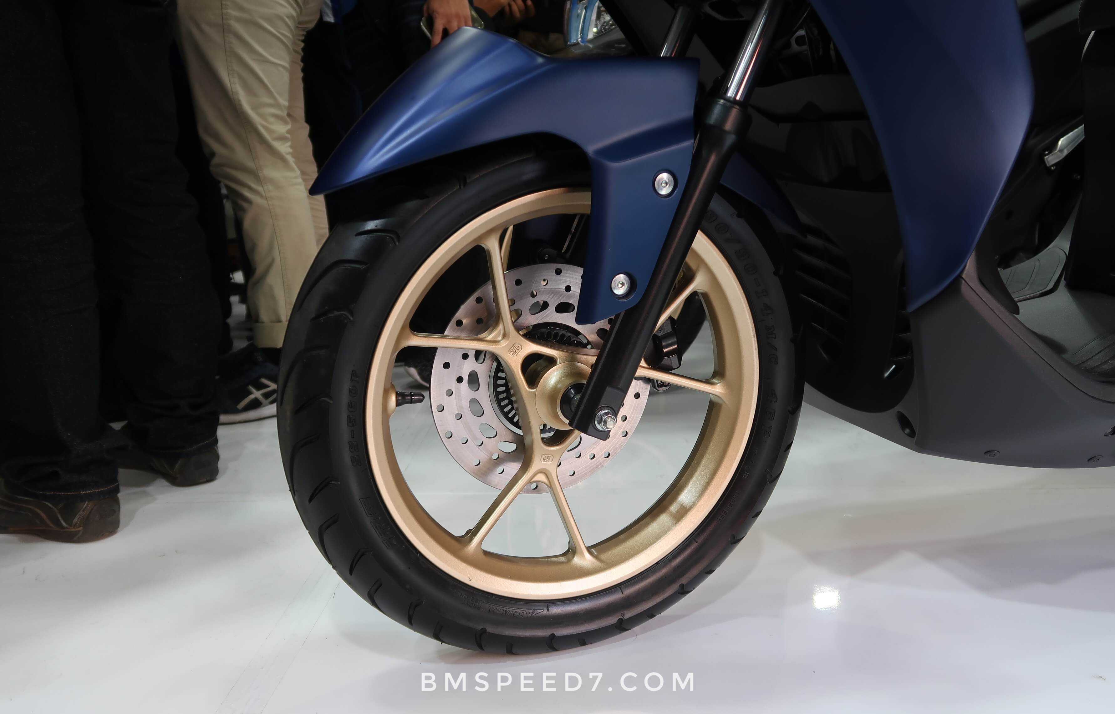 Yamaha Lexi Velg Emas