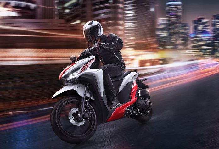 Honda Vario 150 Sporty White Red