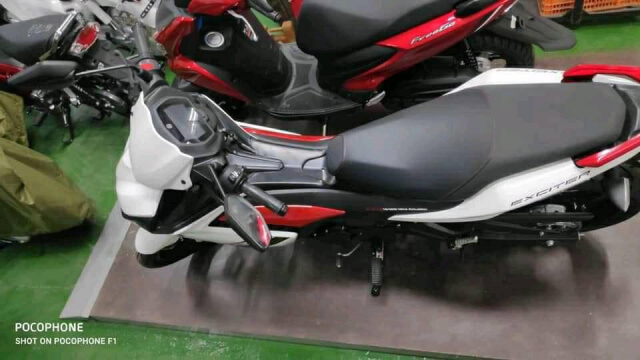 Yamaha Exciter 155 VVA White Red