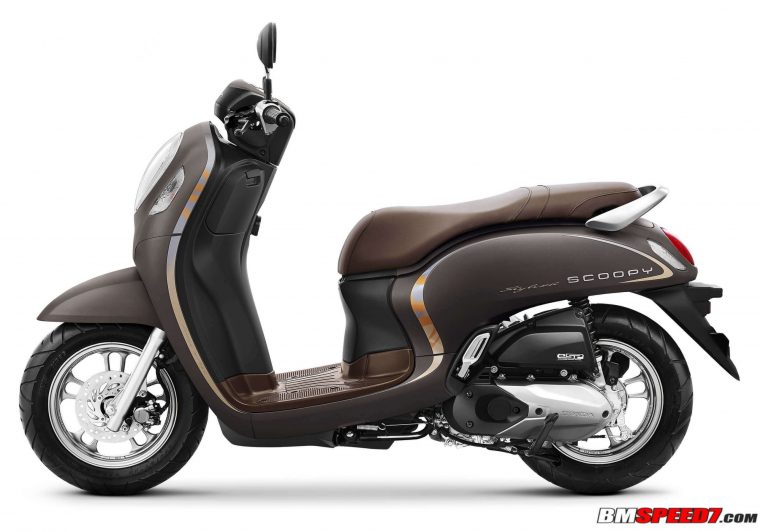 Warna Scoopy 2021 Coklat