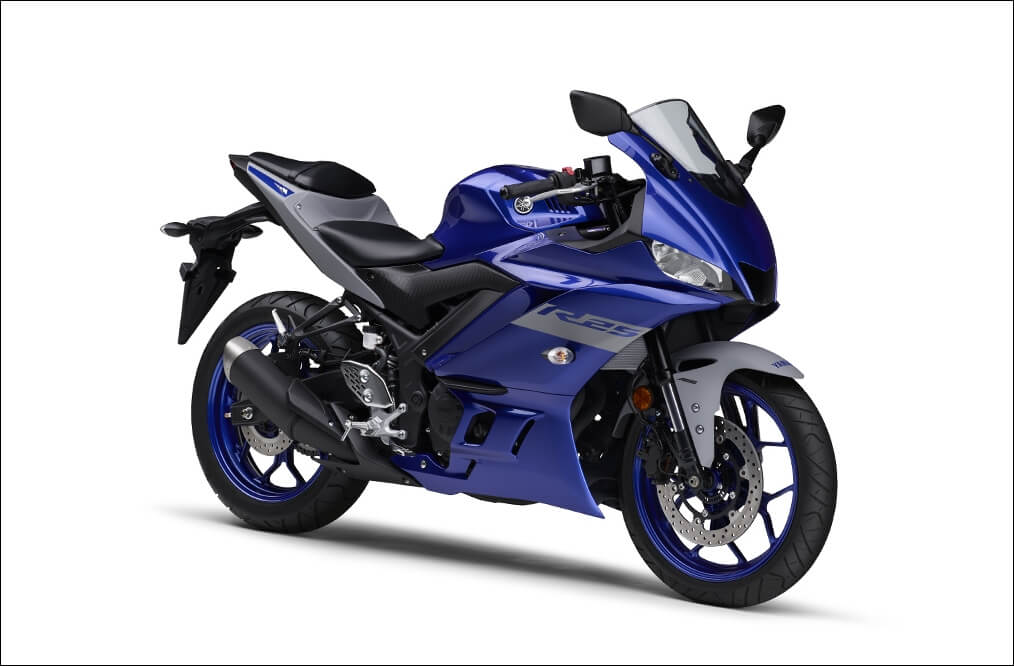 R25 2021 Racing Blue 