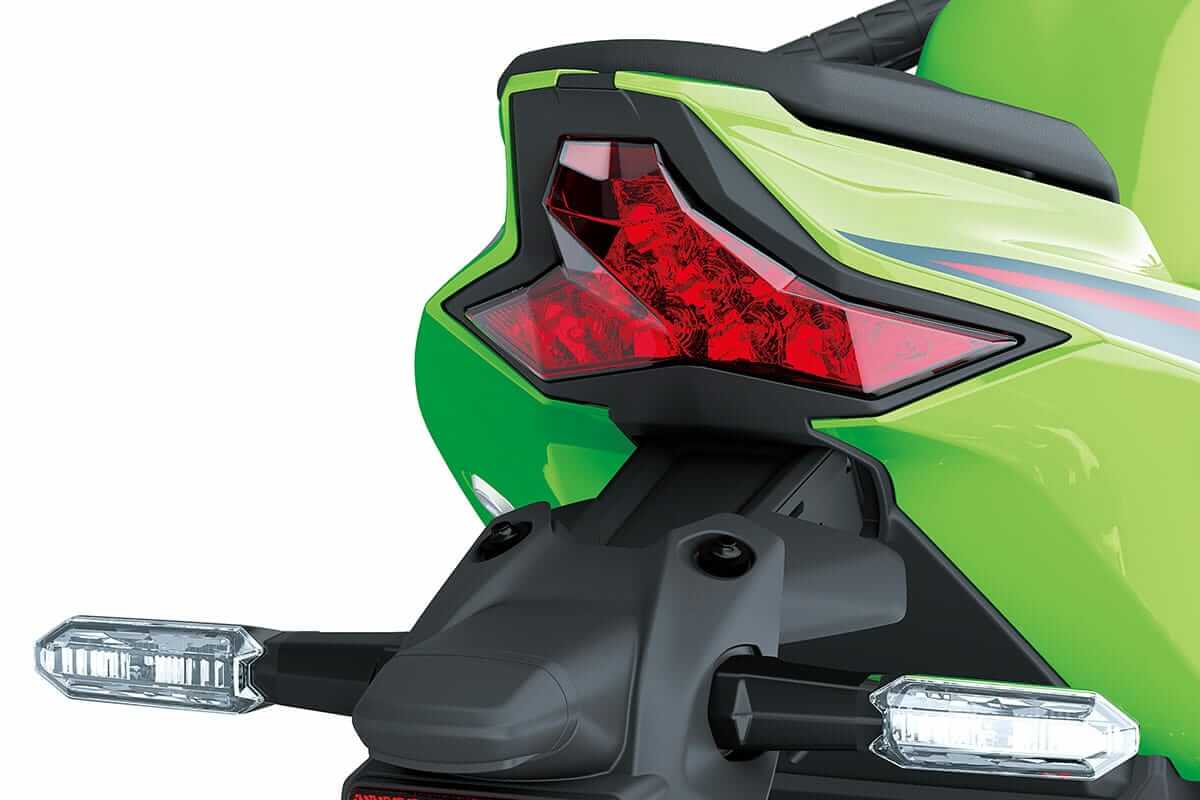 Lampu Belakang ZX4R